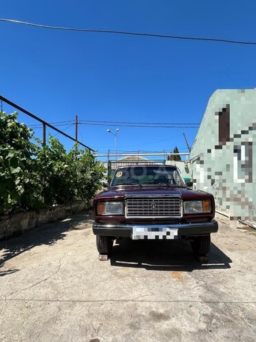 LADA (VAZ) 2107-1