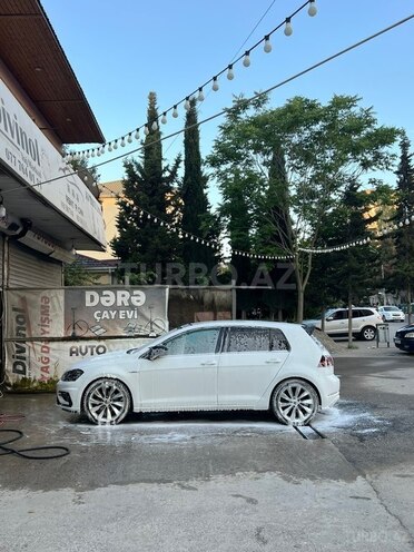 Volkswagen Golf-4