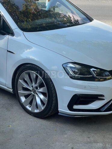 Volkswagen Golf-6