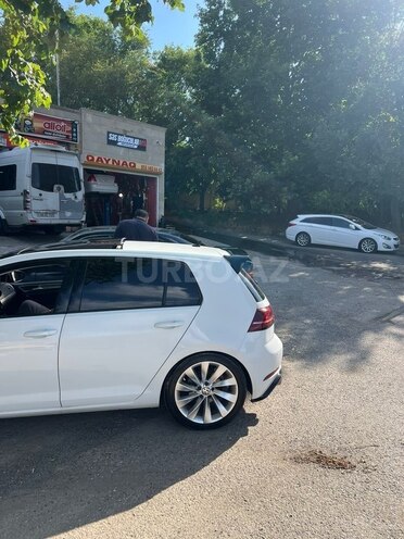 Volkswagen Golf-7