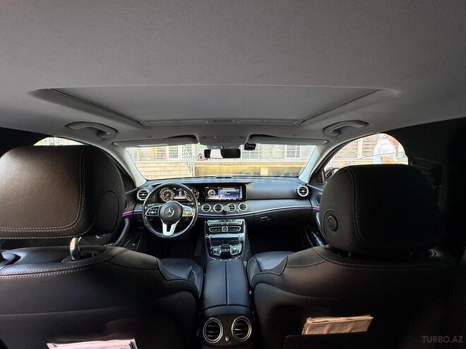 Mercedes E 220 d-10