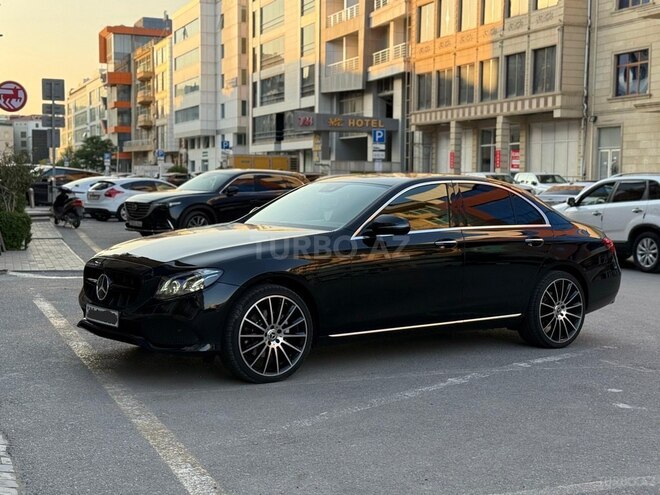 Mercedes E 220 d-9