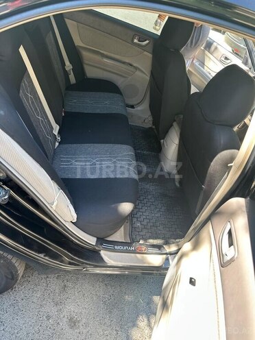 Hyundai Sonata-5