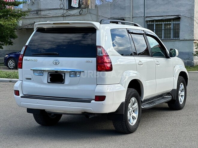 Toyota Land Cruiser Prado-9