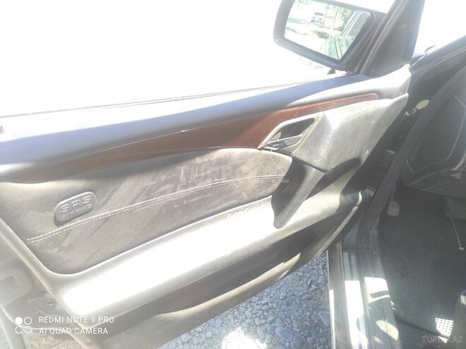 Mercedes E 230-12