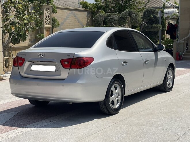 Hyundai Avante-4