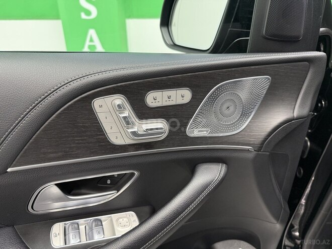 Mercedes GLS 450 4MATIC-17
