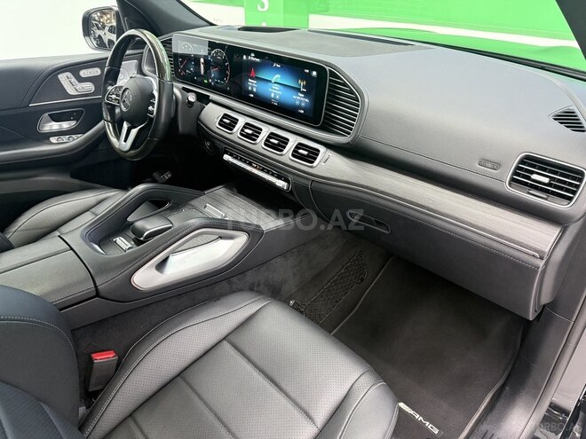 Mercedes GLS 450 4MATIC-12