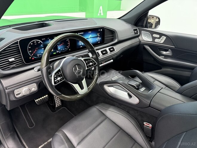 Mercedes GLS 450 4MATIC-9