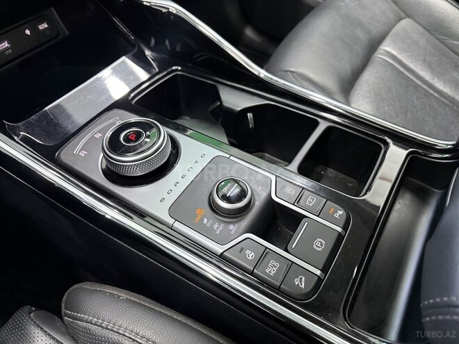 Kia Sorento-17