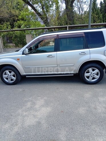 Nissan X-Trail-8