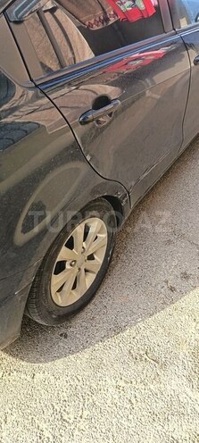 Kia Rio-8