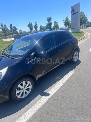 Kia Rio-3