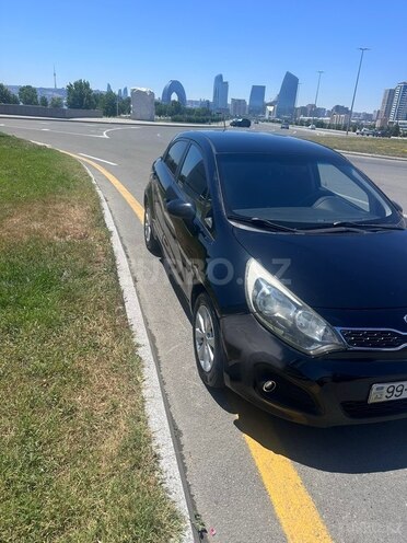 Kia Rio-6