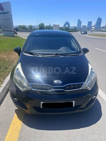 Kia Rio-1