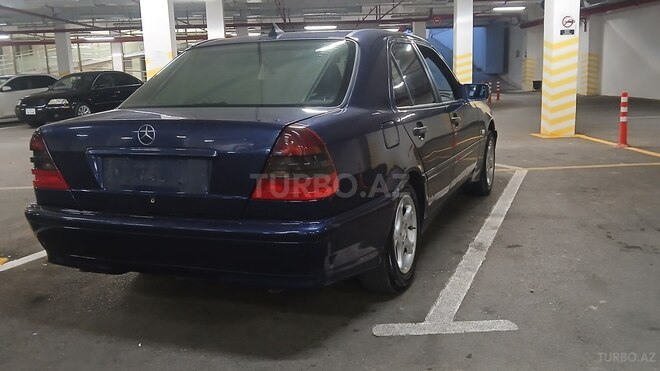 Mercedes C 240-3