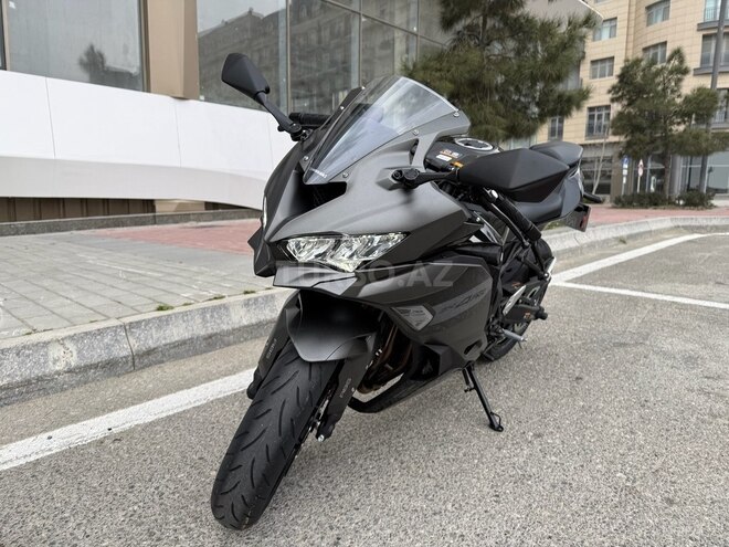Kawasaki  2026, 1,111 km - 0.4 л - Bakı