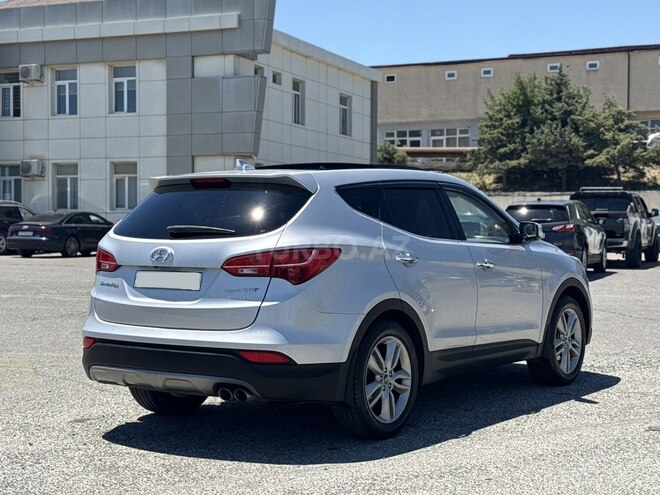Hyundai Santa Fe-6
