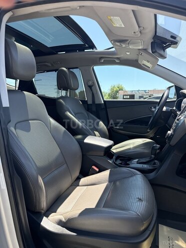 Hyundai Santa Fe-9