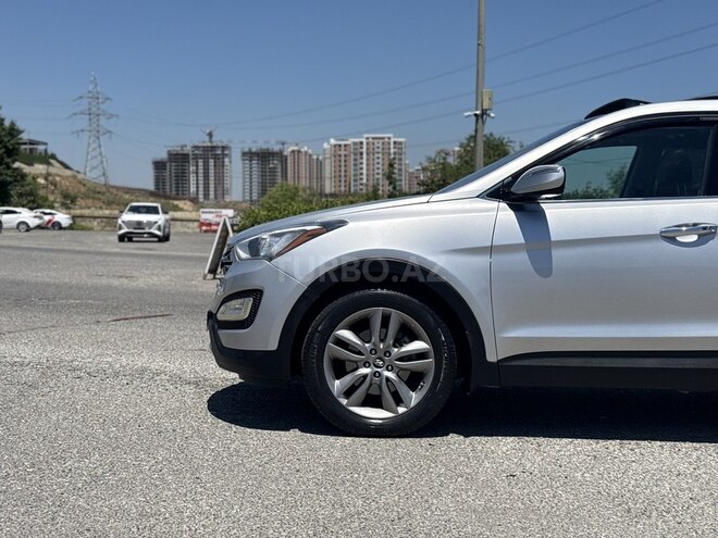 Hyundai Santa Fe-3