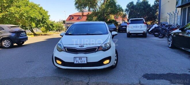 Kia Rio-1