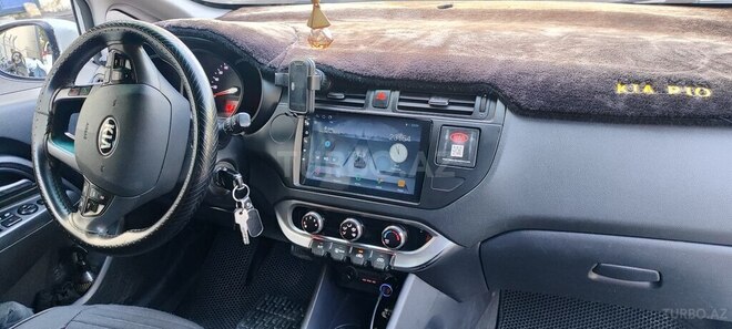 Kia Rio-9