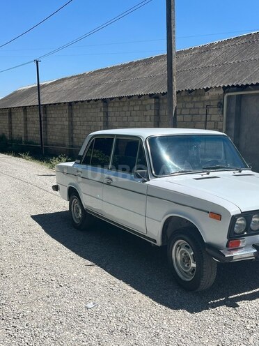LADA (VAZ) 2106-4