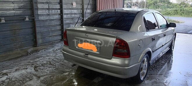 Opel Astra-3
