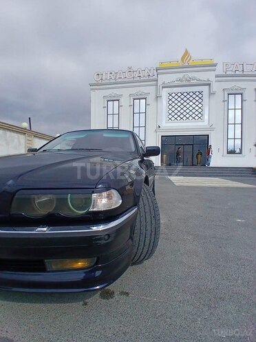 BMW 735-6