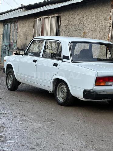 LADA (VAZ) 2107-4