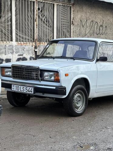 LADA (VAZ) 2107-5