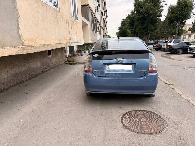Toyota Prius-6