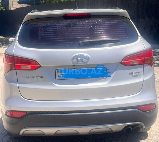 Hyundai Santa Fe-9