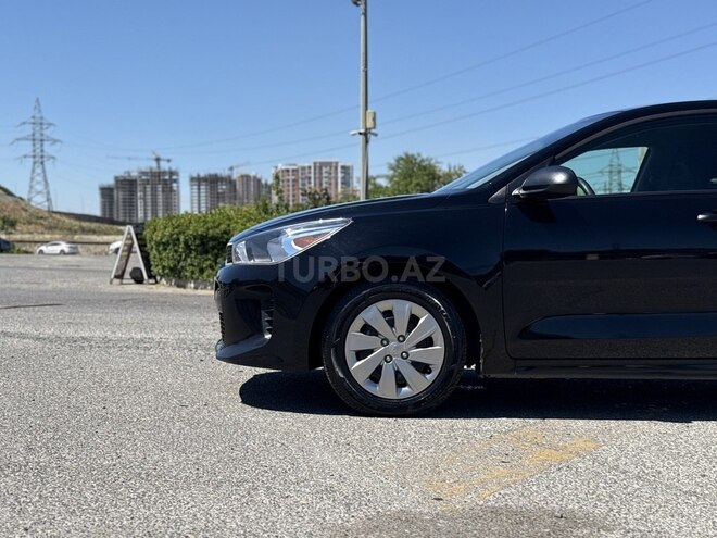 Kia Rio-3