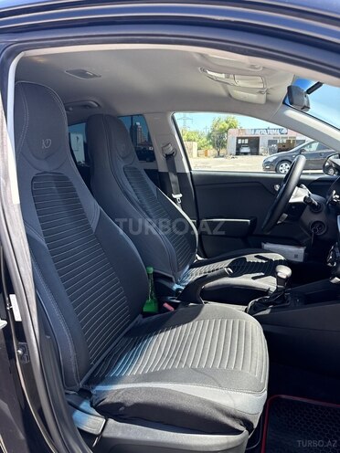 Kia Rio-9