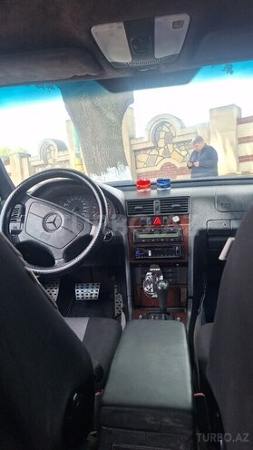 Mercedes C 200-7