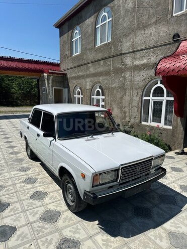 LADA (VAZ) 2107-5