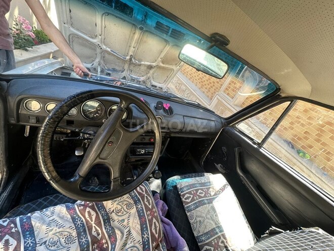 LADA (VAZ) 2106-5