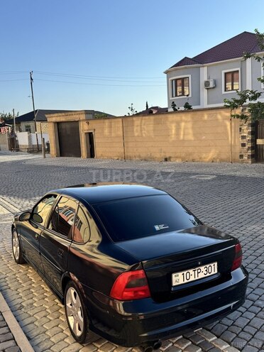 Opel Vectra-3