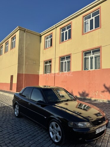 Opel Vectra-6