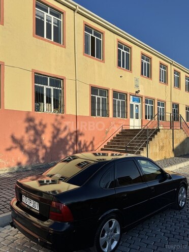 Opel Vectra-5