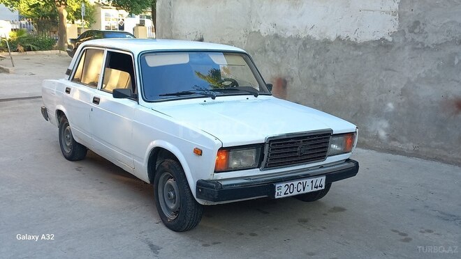 LADA (VAZ) 2107-6