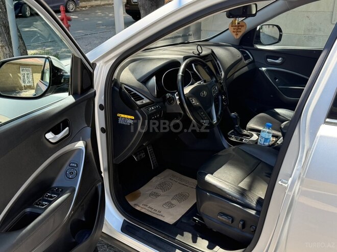 Hyundai Santa Fe-4