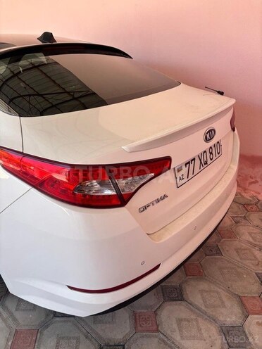 Kia Optima-5