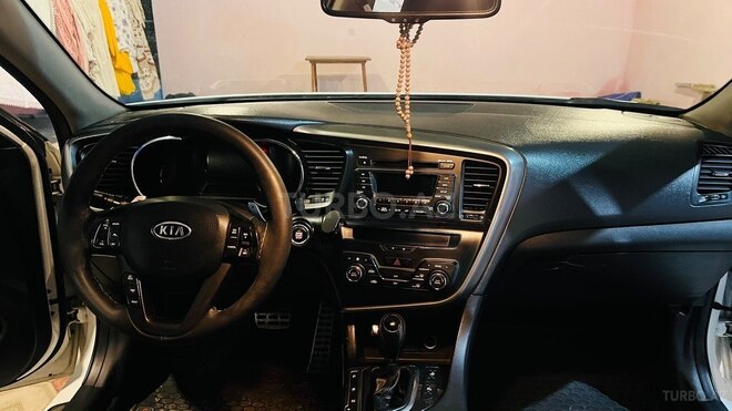 Kia Optima-6
