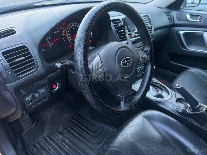 Subaru Legacy-5