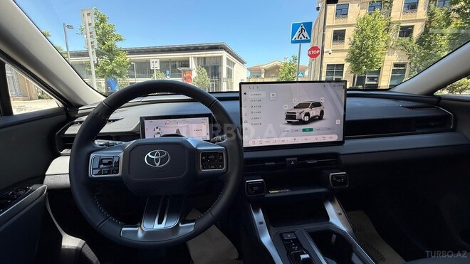 Toyota RAV4-6