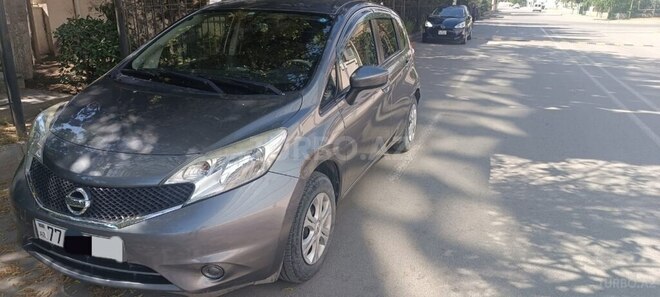 Nissan Note-4