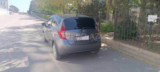 Nissan Note-3