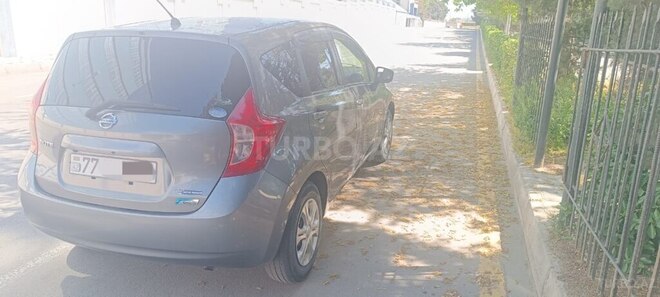 Nissan Note-6